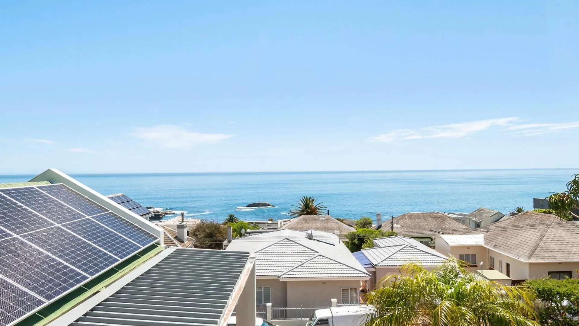 Atlantic Sunsets Villa With Magnificent Uninterrupted Ocean And Mountain Views In Camps Bay ケープタウン