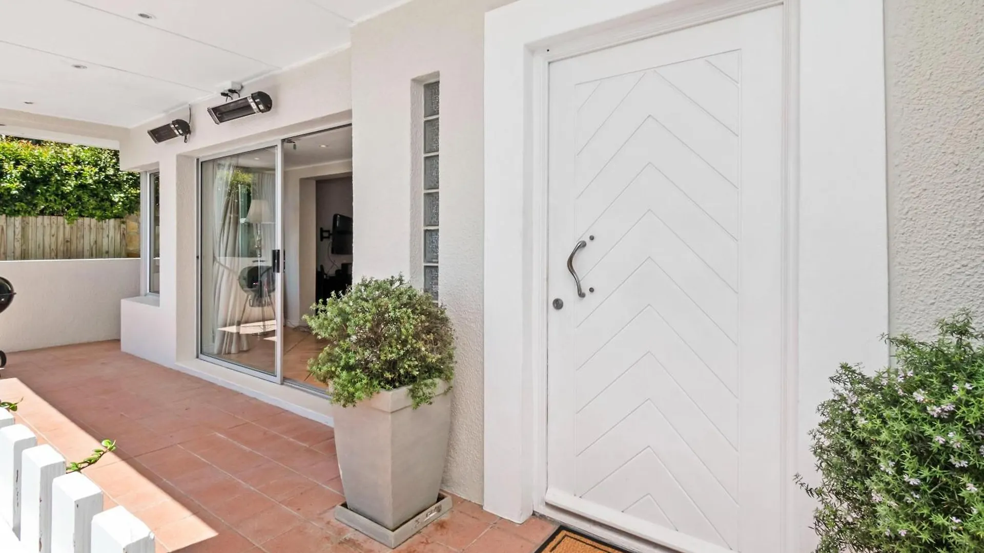 Atlantic Sunsets Villa With Magnificent Uninterrupted Ocean And Mountain Views In Camps Bay ケープタウン 0*,