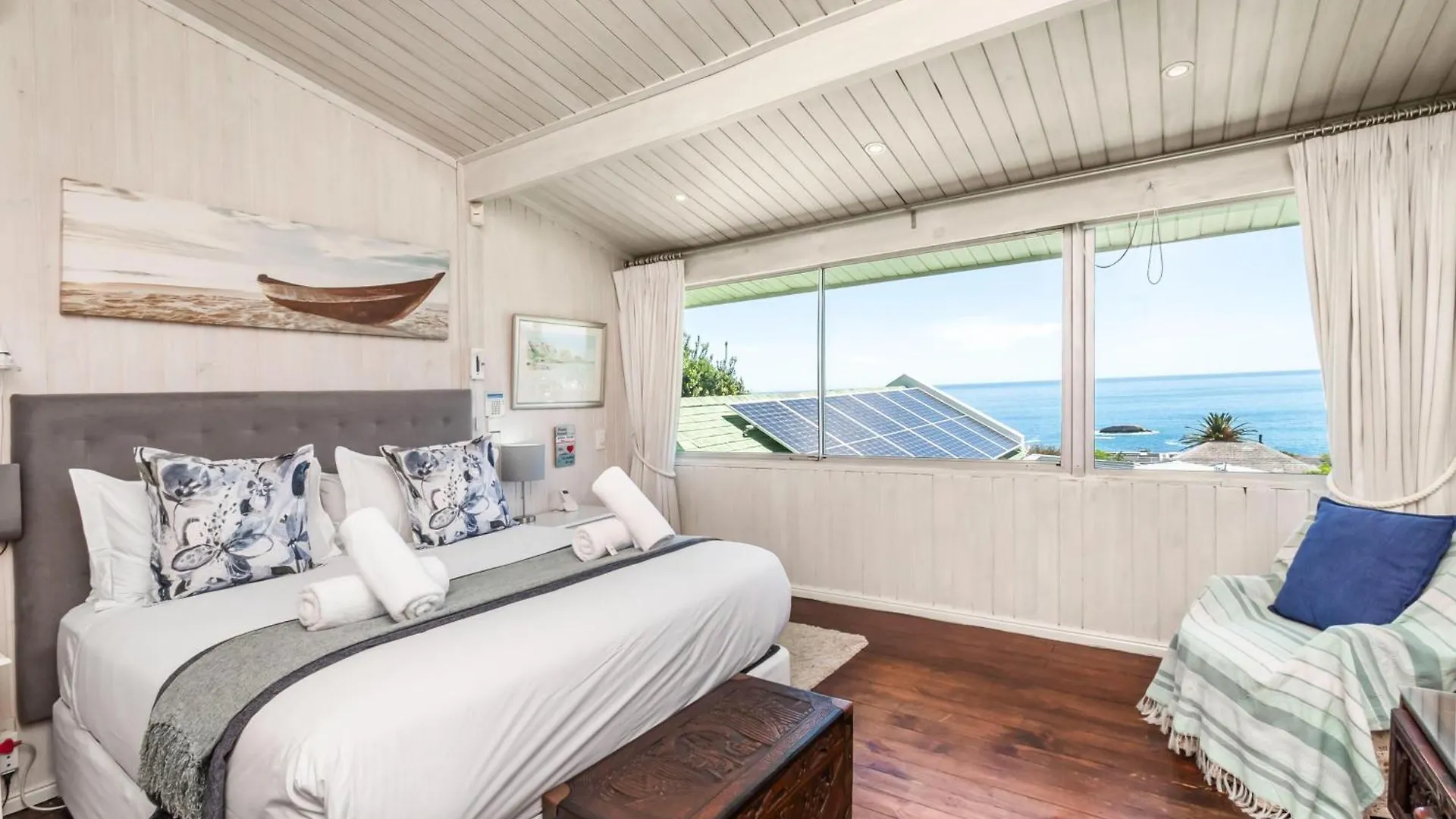 Atlantic Sunsets Villa With Magnificent Uninterrupted Ocean And Mountain Views In Camps Bay ケープタウン
