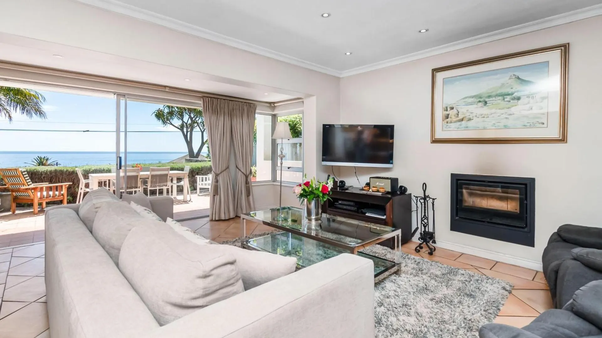 Atlantic Sunsets Villa With Magnificent Uninterrupted Ocean And Mountain Views In Camps Bay Le Cap Afrique du Sud