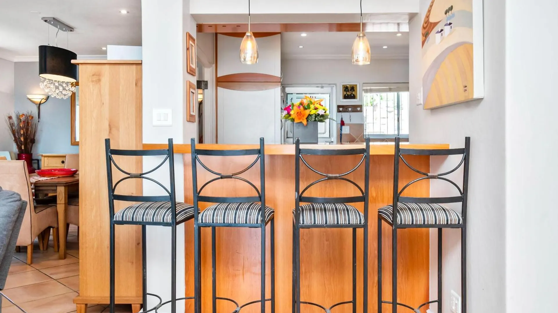 Atlantic Sunsets Villa With Magnificent Uninterrupted Ocean And Mountain Views In Camps Bay Le Cap