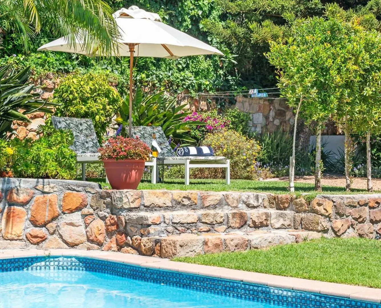 Atlantic Sunsets Villa With Magnificent Uninterrupted Ocean And Mountain Views In Camps Bay Le Cap